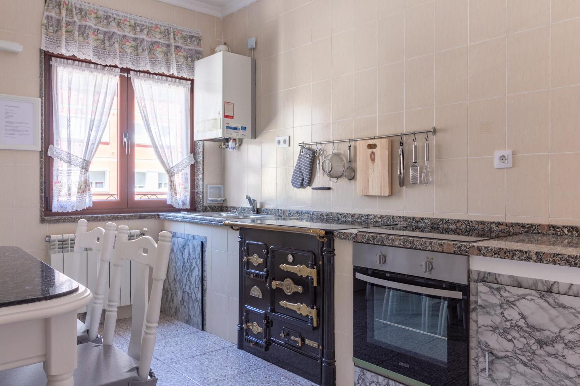 Ah Apartamento Urban Lena Vut6048As Пола де Лена Екстериор снимка