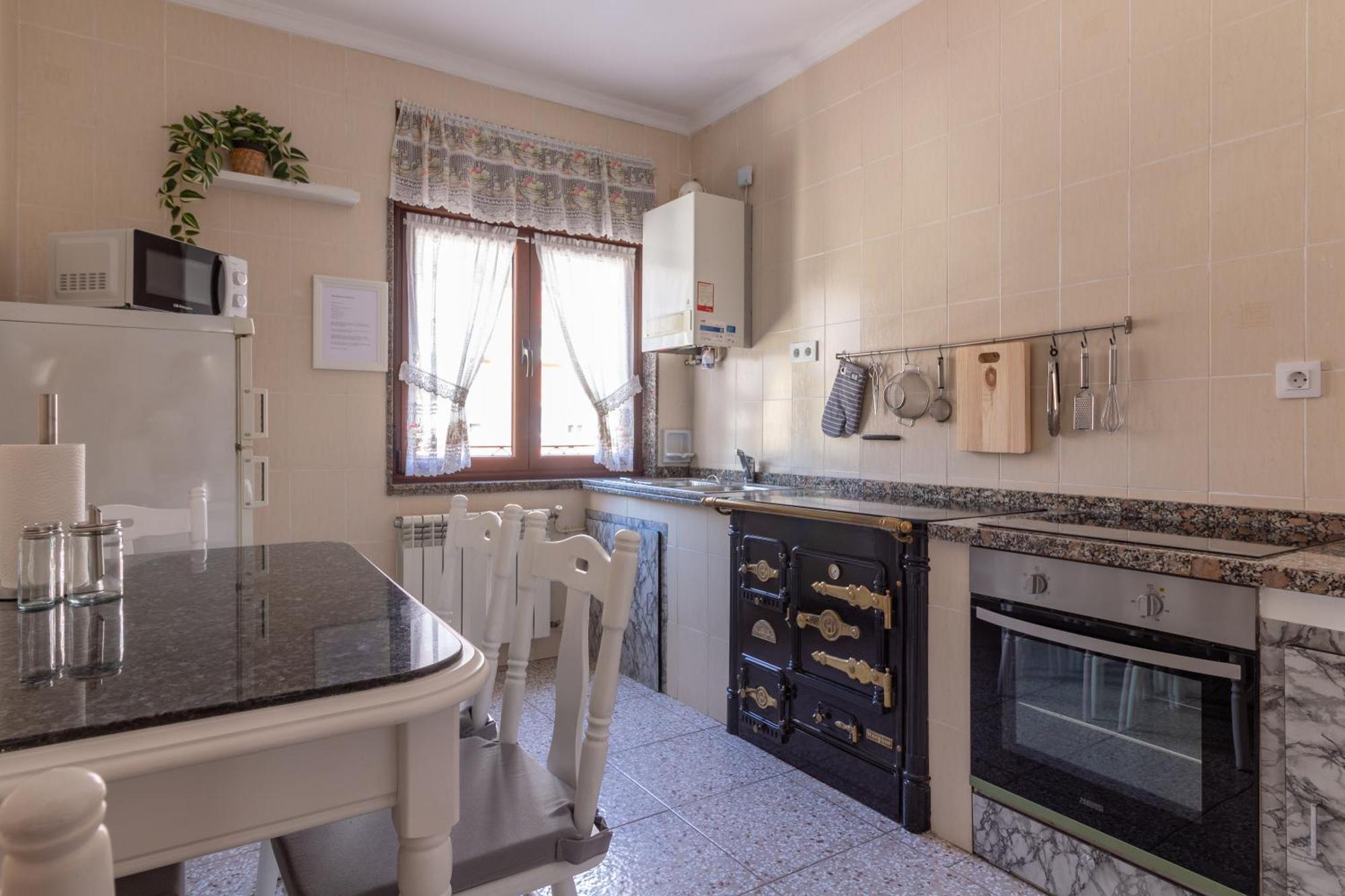 Ah Apartamento Urban Lena Vut6048As Пола де Лена Екстериор снимка