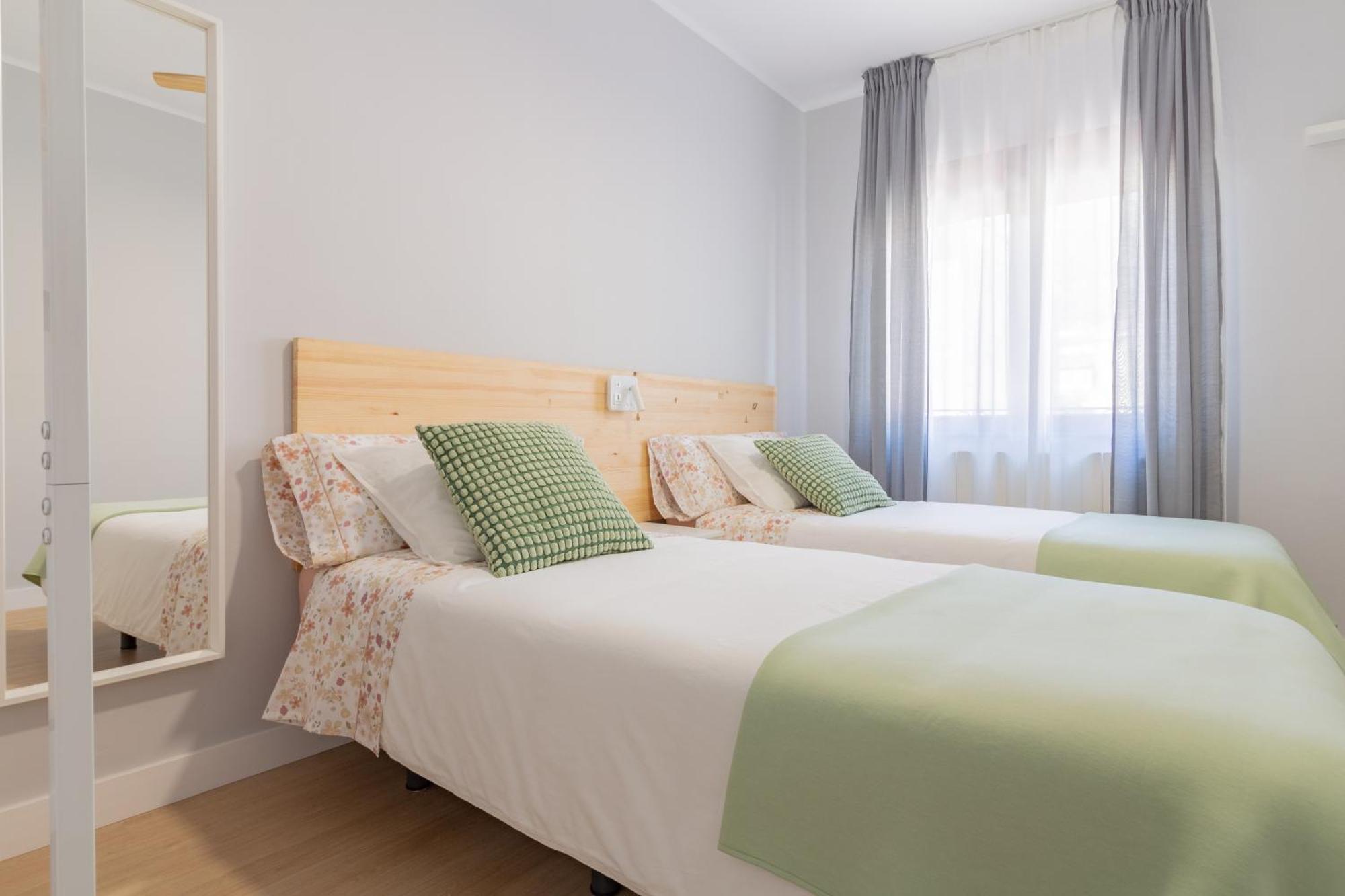 Ah Apartamento Urban Lena Vut6048As Пола де Лена Екстериор снимка